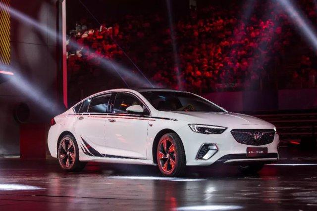 RAZER发布NARI影鲛无线游戏耳麦系列_三亿体育手机版(图3) 三亿体育