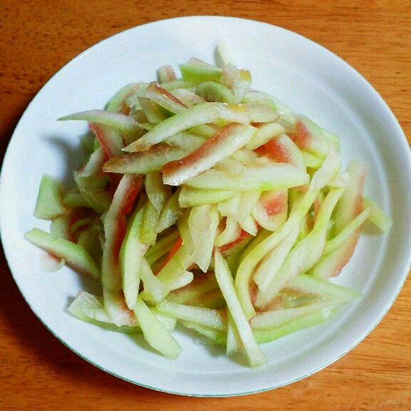 男孩子跟女孩子打游戏，会不会打出情感？网友：电子竞技没有恋爱