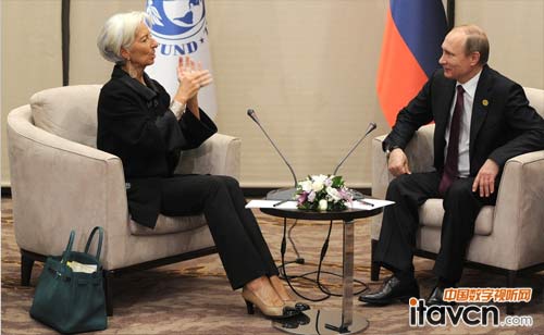 三亿体育官网_《龙珠:超》剧场版新情报:弗利萨一伙登场(图2) 三亿体育