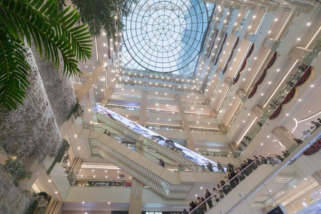 “三亿体育手机版”《从零开始的异世界生活》小说第12卷封面曝光 “色欲魔女”卡米拉登场(图3) 三亿体育